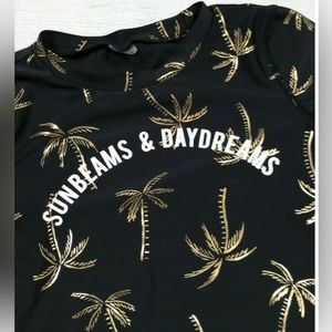 Old Navy sun shirt - black & gold 🌴palm tree design